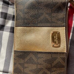 Michael Kors Gold and Cream Wristlet